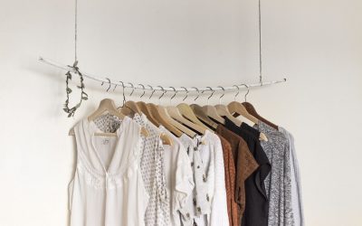 Packing Tips for Moving Clothes – Complete Step-By-Step Guide